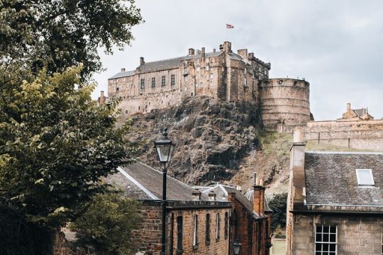 Luxury Transfer Service: London to Edinburgh