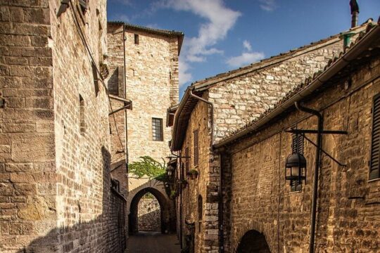 Full-Day Guided Historical Tour of Cascia and Assisi