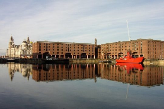 Corners of Liverpool Family Walking Tour