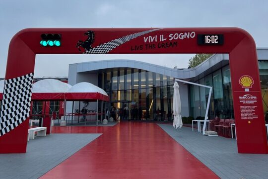 Motor Valley: Ducati,Lambo,Pagani,Ferrari,Balsamic,Lunch&Transfer