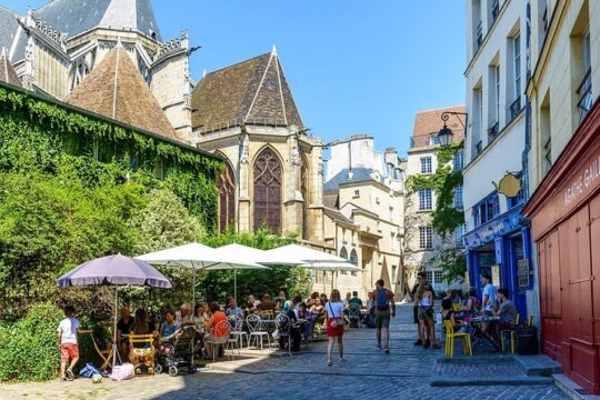 5 -hour Tour of Saint Germain des pres and le Marais with Seine River Cruise