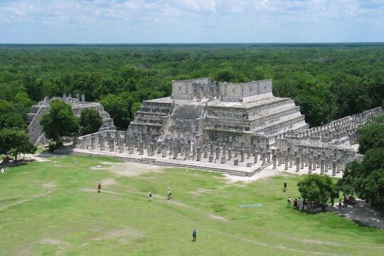 Explore Valladolid a Magic Town in a Private Tour from Cancun