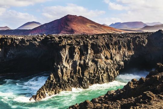 Lanzarote Volcanoes Tour departing from Fuerteventura