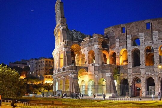 Twilight: Private 3h Rome Night Tour with Aperitivo