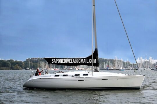 Sailing boat tour in Alghero with typical Sardinian cuisine