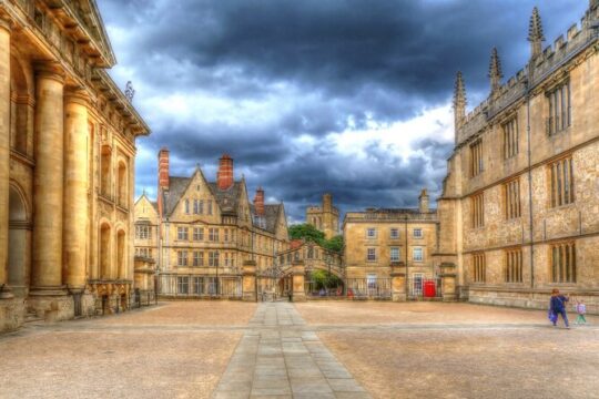 Windsor Castle Stonehenge Oxford Private Day Tour from London