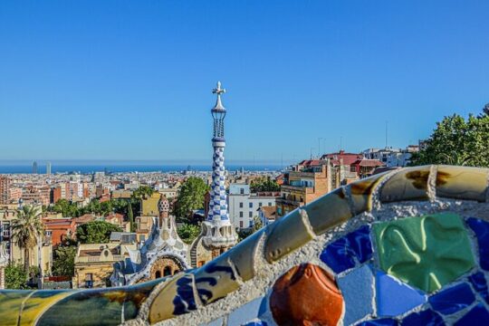 Guided Walking Tour in Park Güell and Sagrada Familia