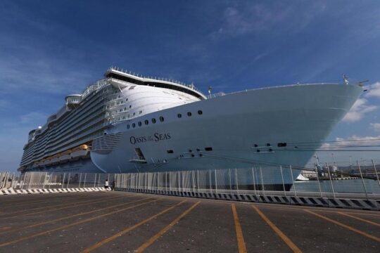 Civitavecchia port to Rome - Private Transfer