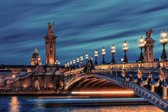 Paris Private Walking Street Art Tour