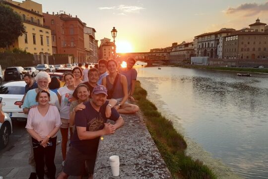 Florence Small Group Evening Bike Tour with Wine
