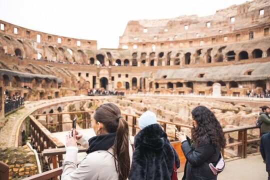 Early Morning Semi-Private Colosseum Express with Arena Access