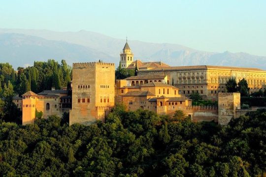 Alhambra Skip-the-Line Guided Tour