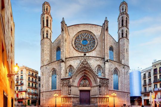Barcelona's charming El Born neighbourhood - Private Live Virtual Experience