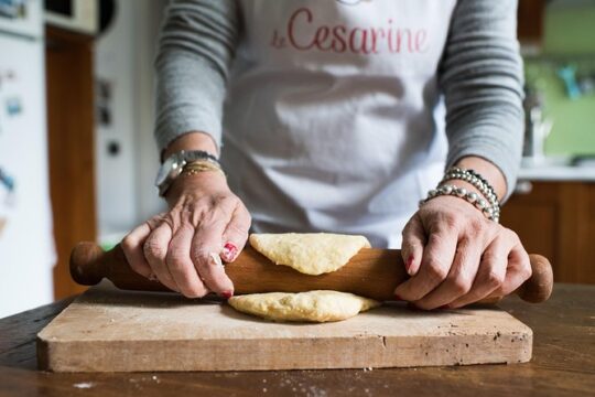 Private Pasta & Tiramisu Class at a Cesarina's home with tasting in Bergamo