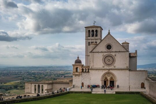 Private Transfer from Accommodation in ASSISI to Accommodation in ROME
