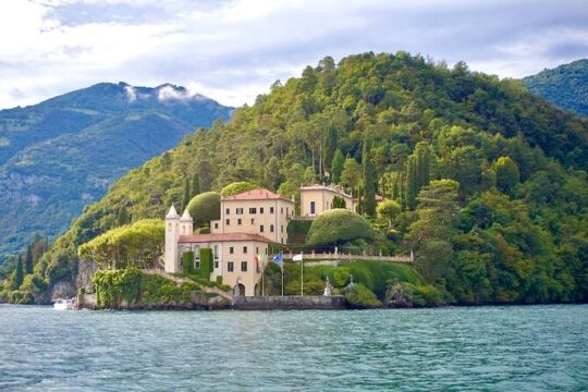 Private vehicle to Como and Bellagio from Milan with boat ride