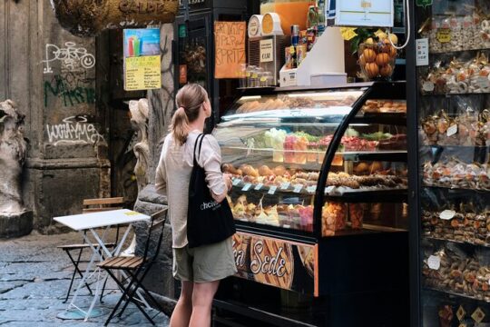 Naples Private Food Walking Tour from Pizza to Limoncello