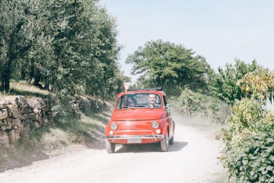 Private Vintage Fiat 500 tour in Chianti From San Gimignano