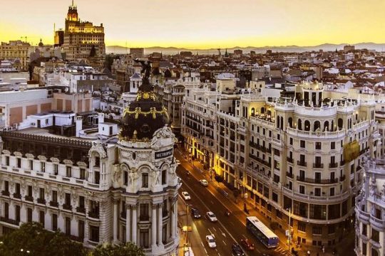 Private tour of Madrid and Las Rozas Village with hotel pick up and drop off