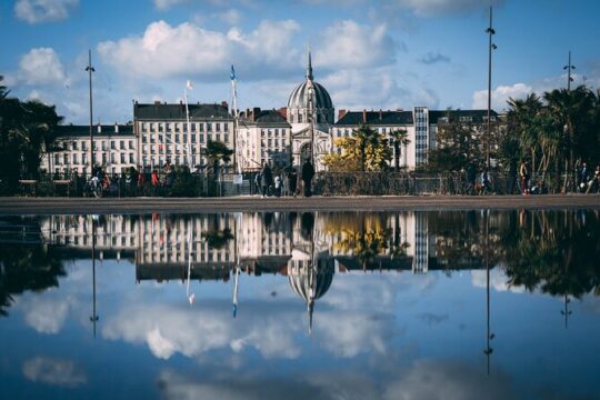 Explore Nantes in 60 minutes with a Local
