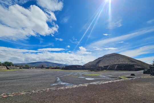 Tour to Teotihuacan from CDMX with entrances included