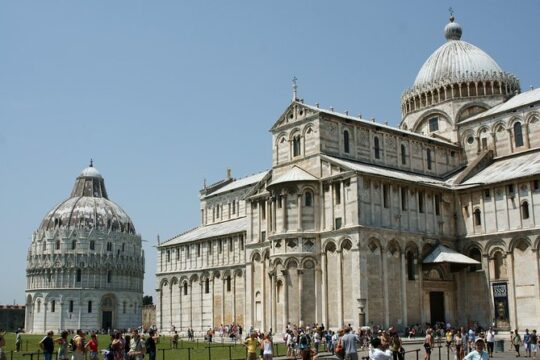 Full-Day Pisa Highlights Private Tour from Genoa Pier