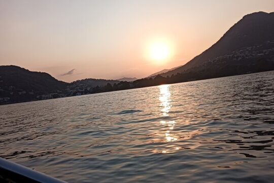 Half Day Boat Tour on Lake Como with Aperitif