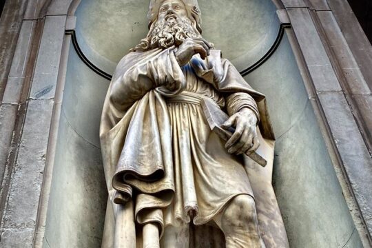 Small Group Uffizi Museum and Leonardo Da Vinci Highlights Tour