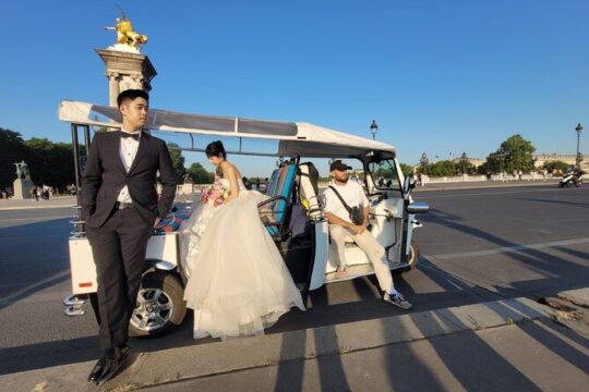 Paris by TukTuk: 2-Hour Private Tour