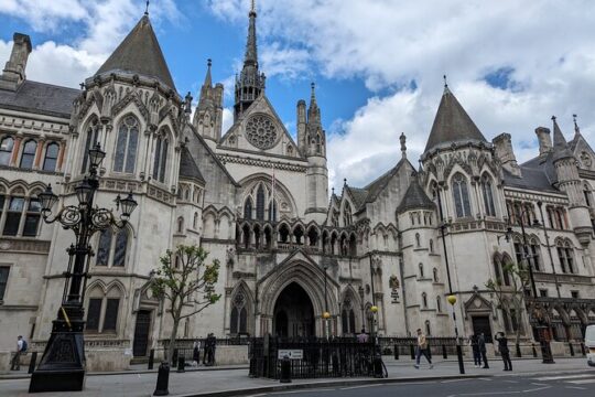 Turmoil, Templars & Oliver Twist: London's Squalor and Splendour