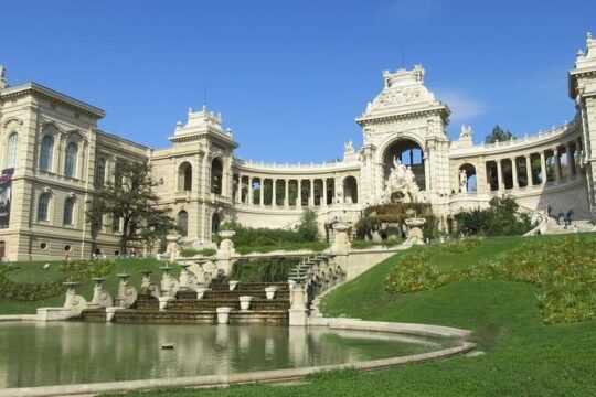 Private Tour in Aix en Provence with Wine Tasting