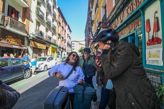 The Foodie E-Bike Tour in Madrid - Small Groups, All Included