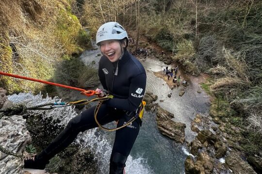 Canyoning experience in Barranco del Gorgo de la Escalera