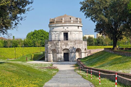 Highlights of Ravenna's Major Sites with Top Rated Guide for Kids