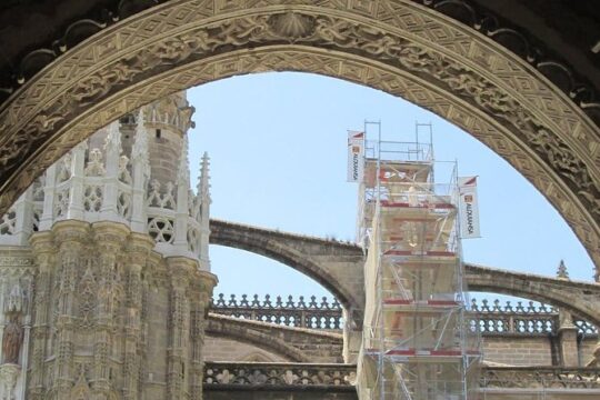 Private tour Royal Palace+Cathedral+Mushroom (viewpoint).