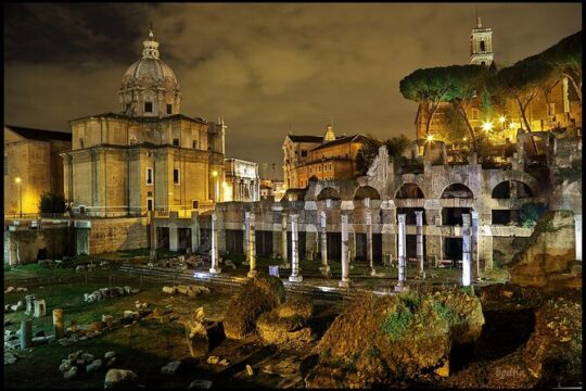 Rome's Twilight Charm: Private Night Tour with Personal Driver