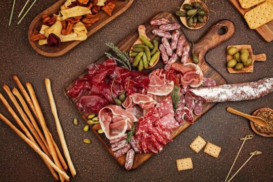 Discover the best “Wines and Tapas of Madrid”