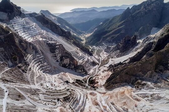 Carrara, Lucca and Pisa marble from the Port of Livorno