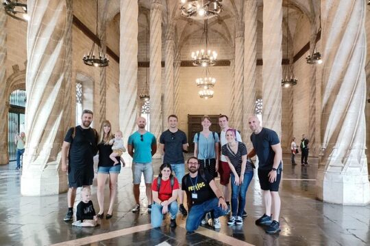 Essential Valencia Tour with ticket to Silk Exchange