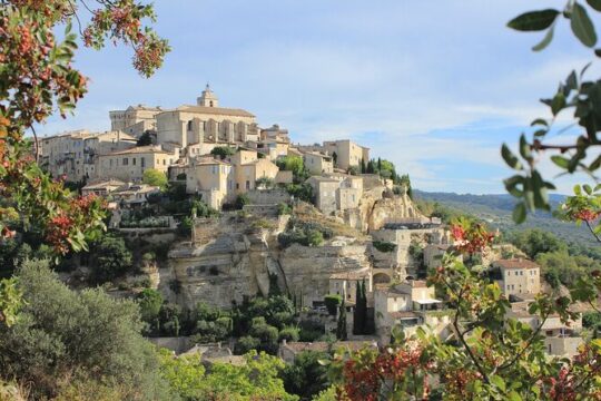 Private Village Hopping Tour in Luberon