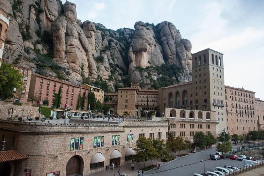 Barcelona to Montserrat Return transfer. 5 hours