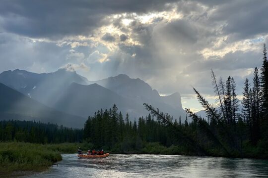 1 hour Scenic Nature Float in the Canadian Rocky Mountains