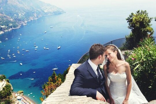 Private Photo Session with a Local Photographer in Ravello