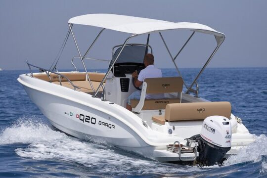 Full Day Private Tour from Sorrento to Capri by speedboat