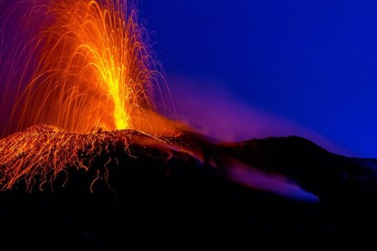 12-Hour Mini-Cruise to Panarea & Stromboli by Night