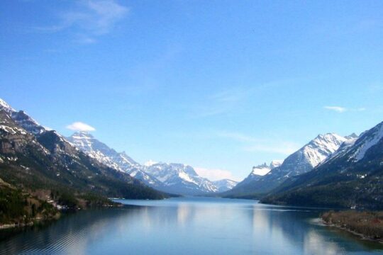 Waterton Lakes National Park 1-Day Tour from Calgary