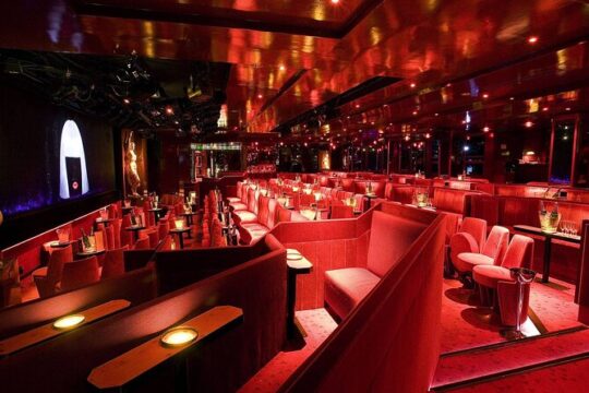 5 hours Paris Night Tour with Crazy Horse and Wine Tasting