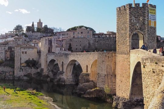 Besalú, Banyoles Lake & the Historical Garrotxa day trip