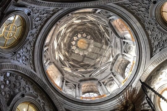 Royal Palace, Armory and Chapel of the Shroud with local Guide