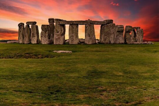 Explore Bath & Stonehenge Self-Guided Audio Tours